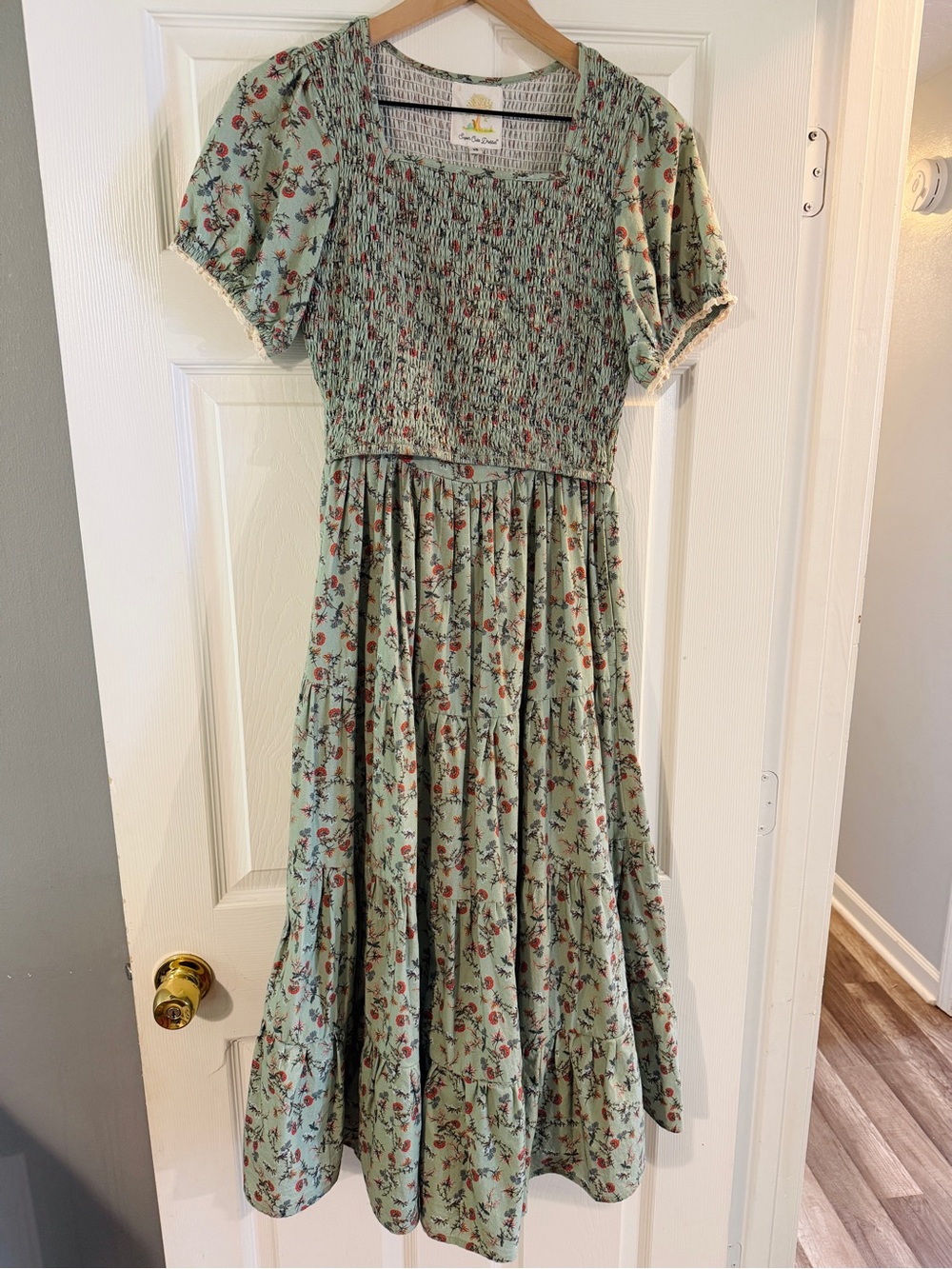 Rosemary and Rye Green Tiered Nursing Midi Dress